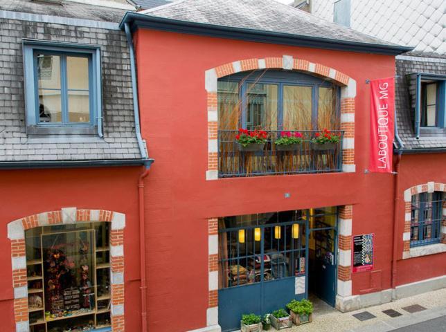 Magnifique Appartement Le Nid Des Thermes 巴涅尔德比戈尔 外观 照片